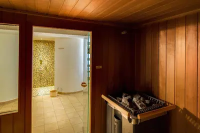 Küche/Küchenzeile in der Unterkunft SeeHotel Großräschen