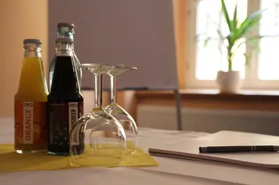 Getränke in der Unterkunft Hotel Am Obermarkt