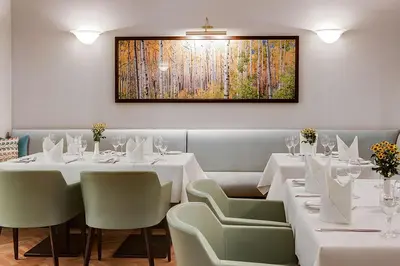 Ein Sitzbereich in der Unterkunft Dorint Parkhotel Meißen