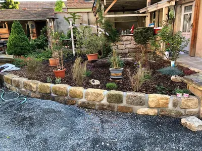 Ein Garten an der Unterkunft Ferienwohnung Gans Auguste