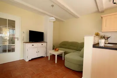 TV/Unterhaltungsangebot in der Unterkunft Ferienhaus Schild