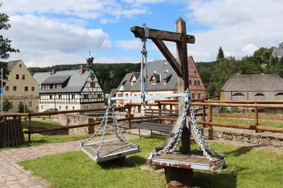 Ein Kinderspielbereich in der Unterkunft Hotel Saigerhütte