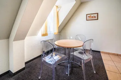 Ein Sitzbereich in der Unterkunft Aparthotel Münzgasse An der Frauenkirche