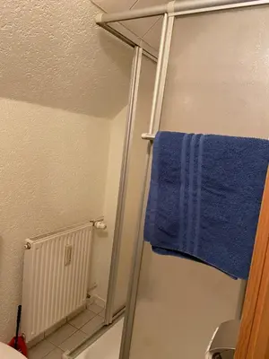 Ein Badezimmer in der Unterkunft Zimmervermietung Graupner