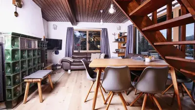 Ein Sitzbereich in der Unterkunft Ferienhaus Drebach