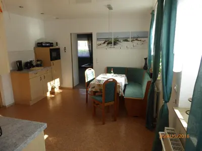 Küche/Küchenzeile in der Unterkunft Ferienwohnung Flöhatalblick