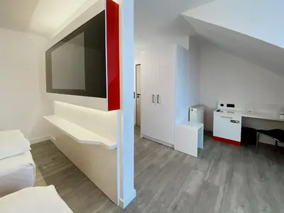 Küche/Küchenzeile in der Unterkunft DORMERO Hotel Hoyerswerda