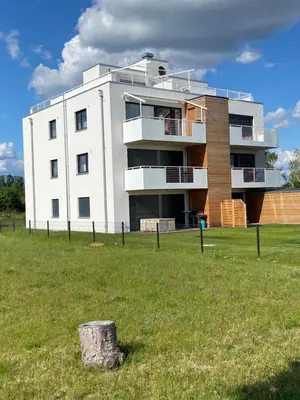 Das Gebäude in dem sich die Ferienwohnung befindet