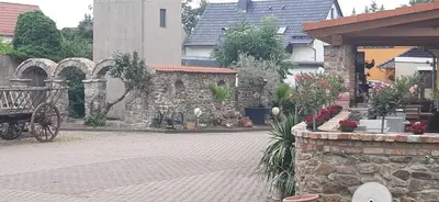 Ein Garten an der Unterkunft Hotel und Pension Al Dente