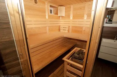 Küche/Küchenzeile in der Unterkunft Traumferienhaus Bergblick Mittelndorf, bis zu 8 Personen, Sauna, Grill