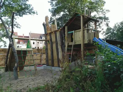 Das Gebäude in dem sich das Hostel befindet