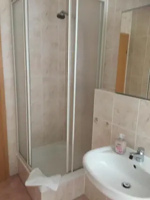 Ein Badezimmer in der Unterkunft Ferienwohnung Luna - [#a43787]