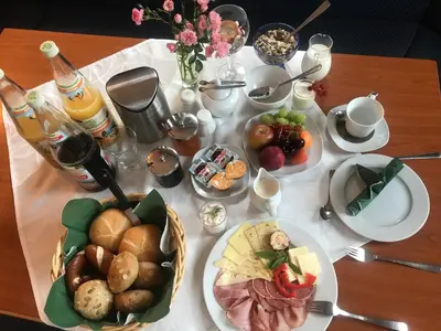 Essen im Hotel oder in der Nähe