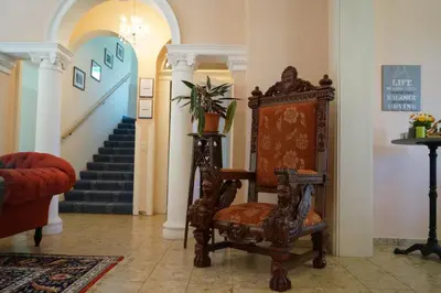 Ein Sitzbereich in der Unterkunft Villa Unger