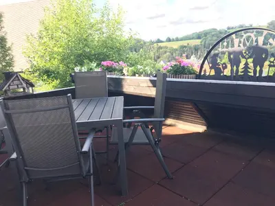 Ein Balkon oder eine Terrasse in der Unterkunft Schlossblick Lauenstein