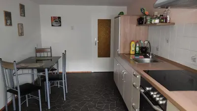 Küche/Küchenzeile in der Unterkunft Ferienwohnung Schaarschmidt