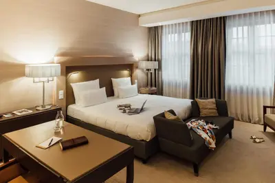 Ein Bett oder Betten in einem Zimmer der Unterkunft Townhouse Dresden