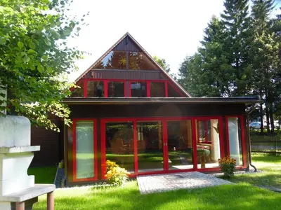 Ein Garten an der Unterkunft Ferienwohnung Haus Waldeck