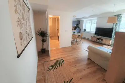TV/Unterhaltungsangebot in der Unterkunft PB Ferienwohnungen - FeWo 1 - Stilvoll eingerichtetes Apartment im Herzen Senftenbergs