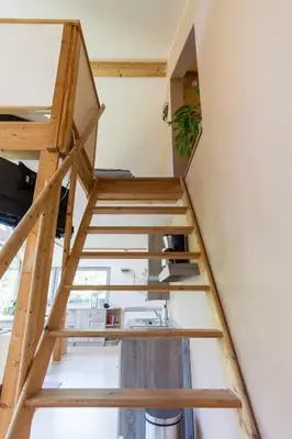 Ein Etagenbett oder Etagenbetten in einem Zimmer der Unterkunft STUDIO am Kaitzer Weinberg