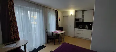 Küche/Küchenzeile in der Unterkunft Appartements am Schillergarten