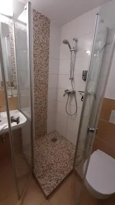 Ein Badezimmer in der Unterkunft Appartements am Schillergarten