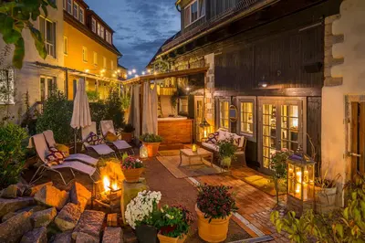Ein Sitzbereich in der Unterkunft Boutique-Hotel & Wellness Goldenes Fass Meißen