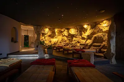 Ein Sitzbereich in der Unterkunft Hotel Amselgrundschlößchen