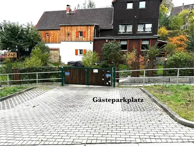 Das Gebäude in dem sich die Ferienwohnung befindet
