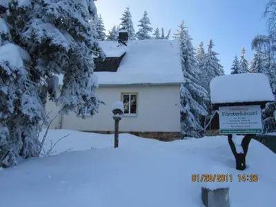 Ferienhaus Ferien am Waldrand im Winter