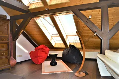 Ein Sitzbereich in der Unterkunft Penthouse Himmelreich großzügige Maisonette auf 152 qm mit Klima & Kamin