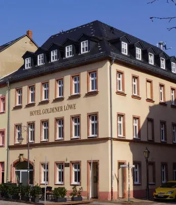 Das Gebäude in dem sich das Hotel befindet