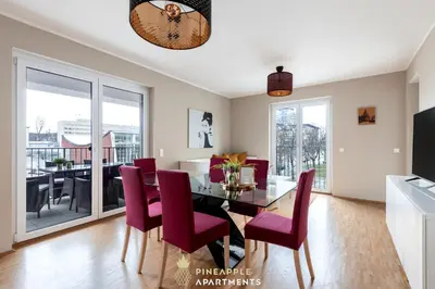 Küche/Küchenzeile in der Unterkunft PINEAPPLE APARTMENTS - Zwinger III - 86qm - 1x free parking