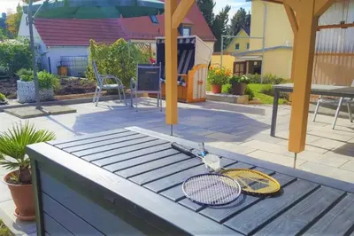 Ein Patio oder anderer Außenbereich in der Unterkunft Fewo Radeberg