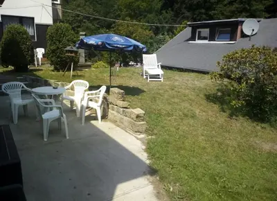 Ein Garten an der Unterkunft Elbenland Apartments