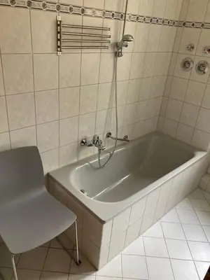 Ein Badezimmer in der Unterkunft Ferienwohnung Tapetenwechsel -Balkon-