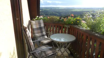 Ein Balkon oder eine Terrasse in der Unterkunft Ferienwohnung Tina