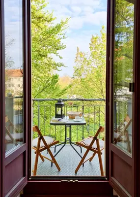 Ein Balkon oder eine Terrasse in der Unterkunft Stilvolle 1-Raum-Wohnung zentral, ruhig gelegen