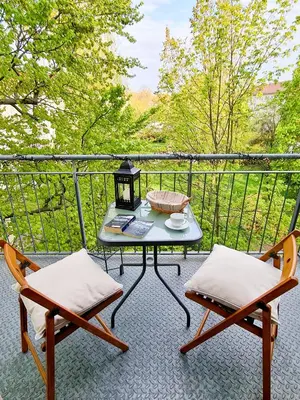 Ein Balkon oder eine Terrasse in der Unterkunft Stilvolle 1-Raum-Wohnung zentral, ruhig gelegen