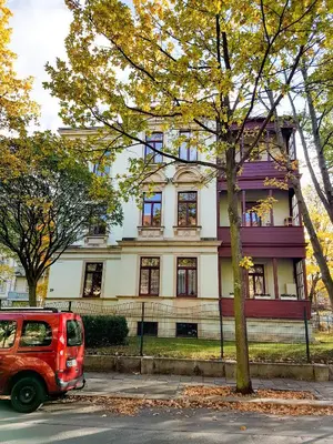 Das Gebäude in dem sich die Ferienwohnung befindet