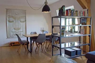 Getränke in der Unterkunft Neustadt-Aussicht - große Wohnung mit Balkon