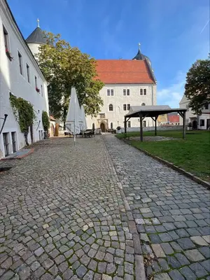 Das Gebäude in dem sich das Hotel befindet