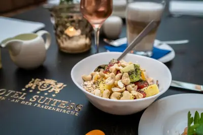 Essen im Hotel oder in der Nähe