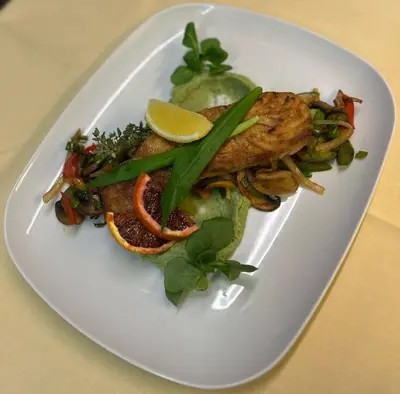 Essen im Hotel oder in der Nähe