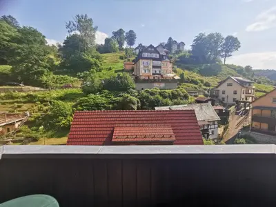Das Gebäude in dem sich die Ferienwohnung befindet
