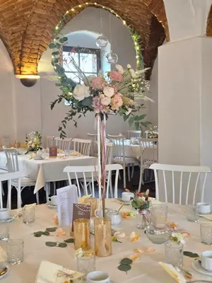 Ein Restaurant oder anderes Speiselokal in der Unterkunft Gästehaus Kloster Nimbschen
