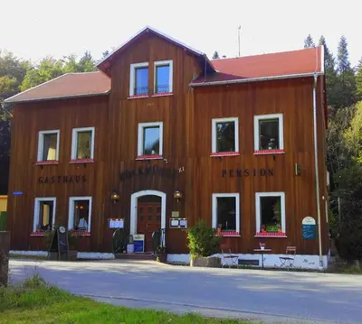 Das Gebäude in dem sich die Ferienwohnung befindet