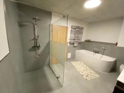Ein Badezimmer in der Unterkunft Ferienwohnung an der Reitanlage