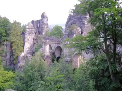 Naturlandschaft in der Nähe der Villa