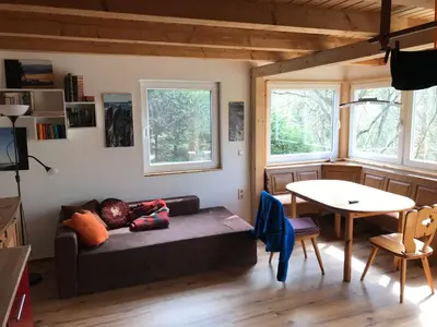 Ein Sitzbereich in der Unterkunft Kletterhütte Sächsische Schweiz
